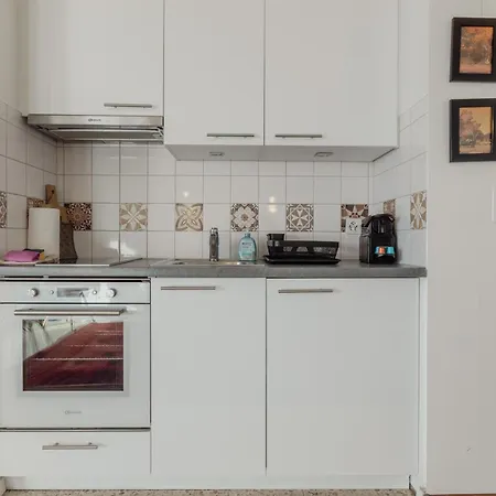 Avec Vue Spectaculaire Sur Les Montagnes Apartman